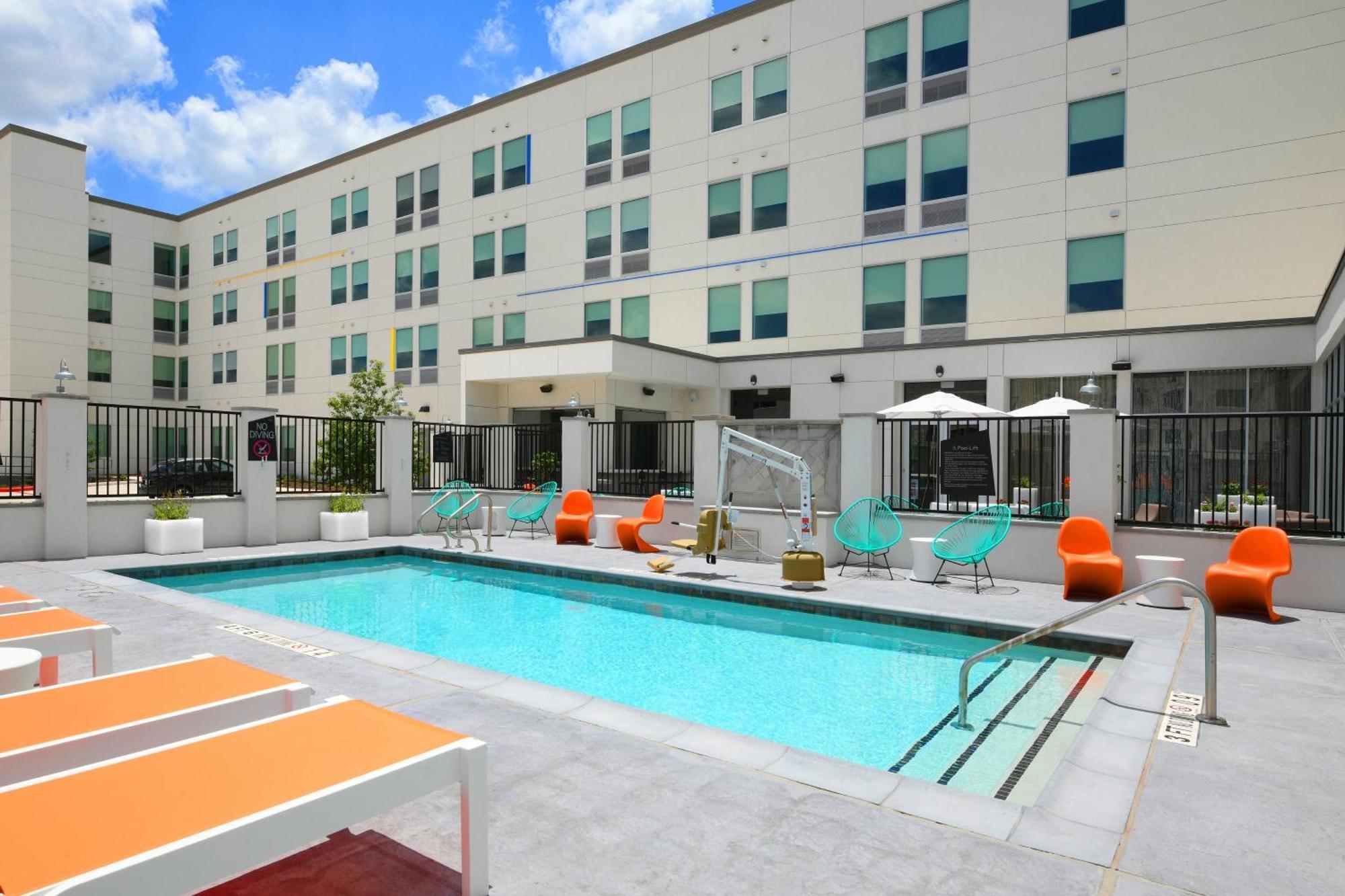 Отель Aloft Austin Раунд-Рок Экстерьер фото